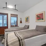 Modern 3Br Oasis In Kopavogur