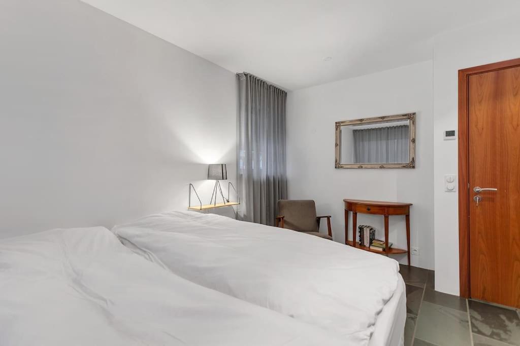 Modern 3br Oasis In Kopavogur Apartment