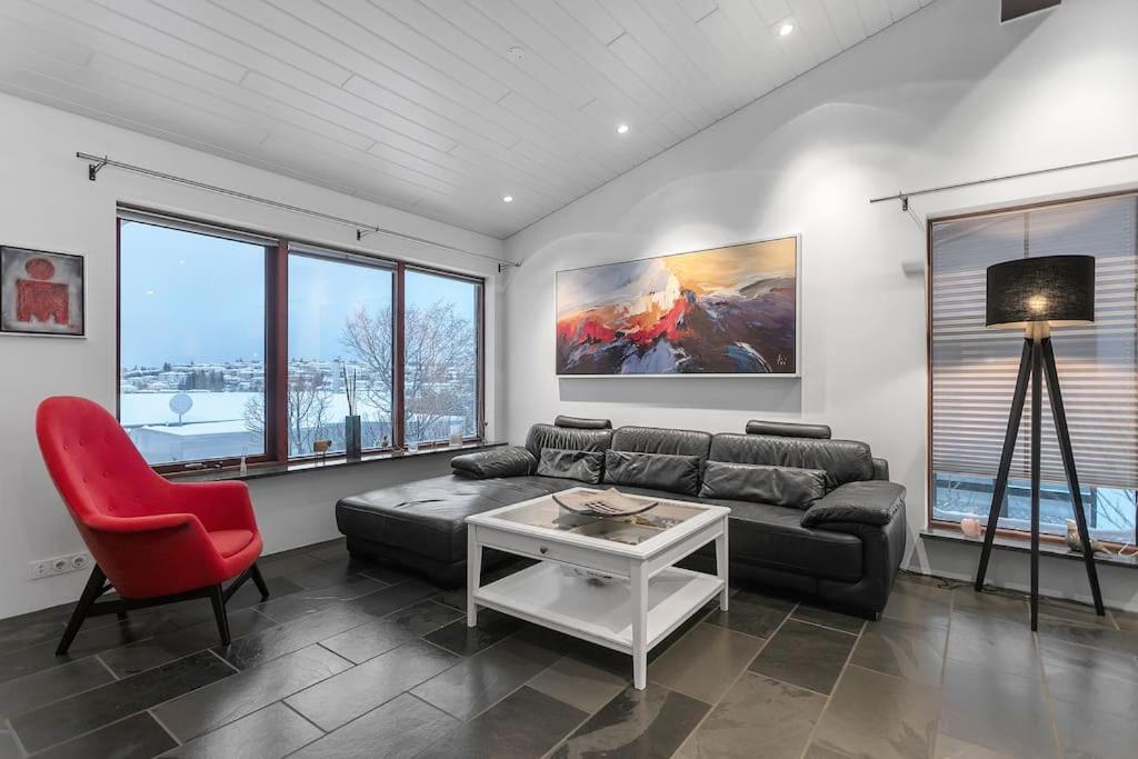 Modern 3br Oasis In Kopavogur Apartment Reykjavik